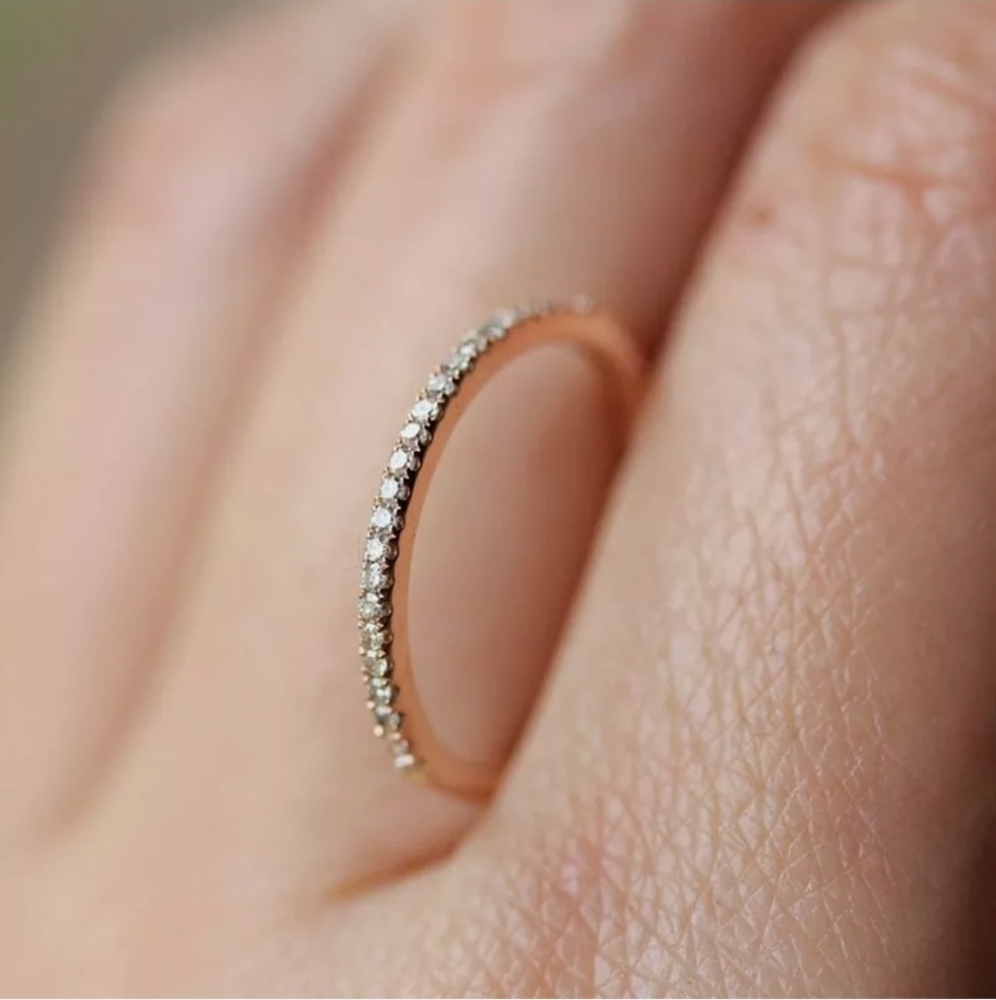 New Gorgeous Silver Wedding Band/Ring - Picture 3 of 8